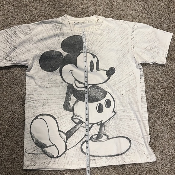 Vintage Single Stitched Mickey Mouse AOP Tshirt Size XL - Picture 6 of 9